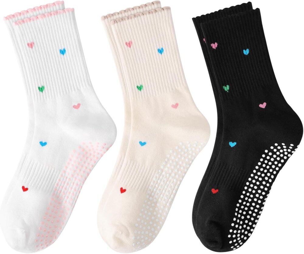 Women's Pilates yoga anti-slip socks, cute heart-patterned anti-slip mid-calf socks, suitable for fitness, ballet barre exercises, and dance